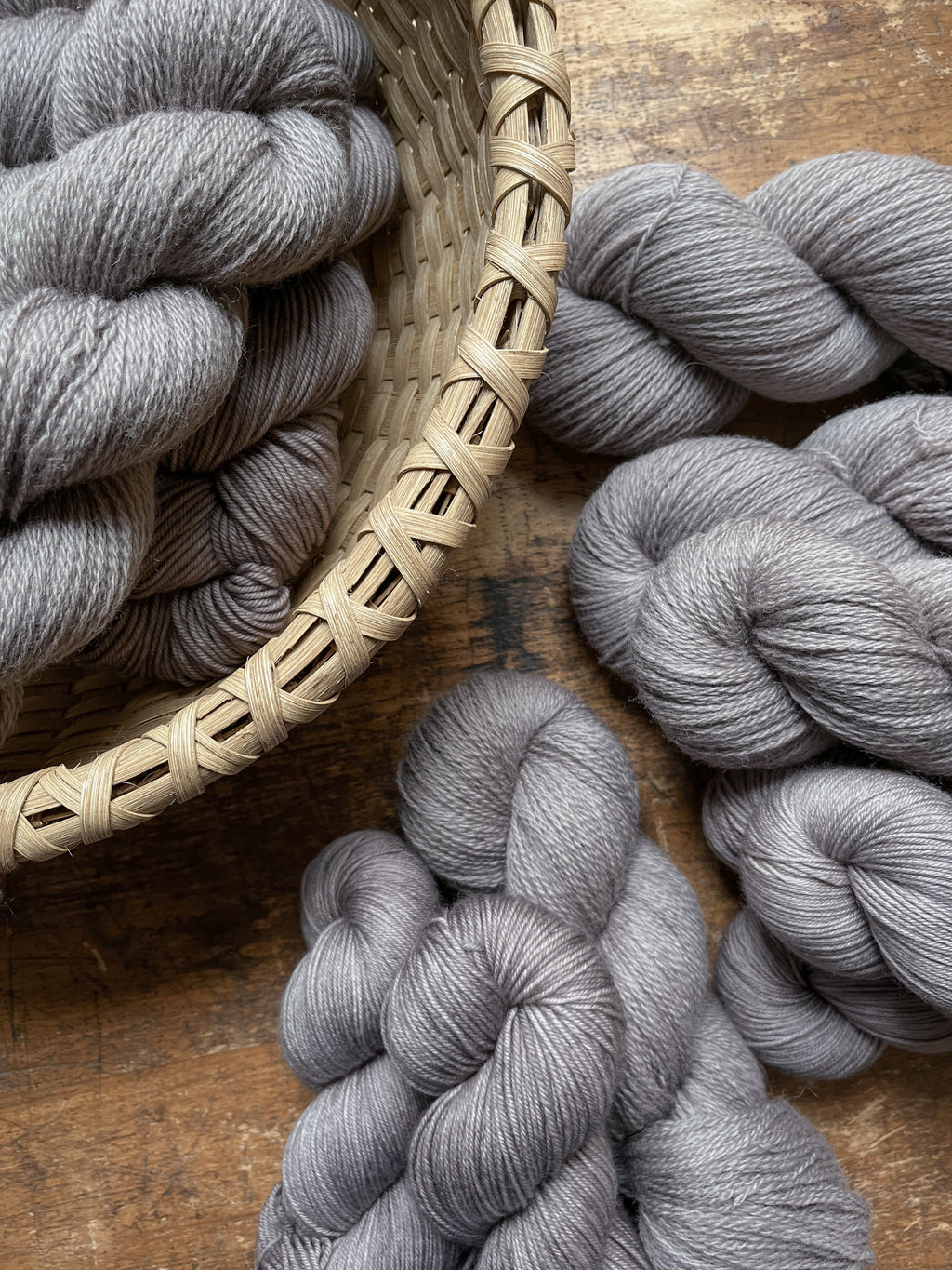 The Victorian Era Collection Pre-Order - The Séance