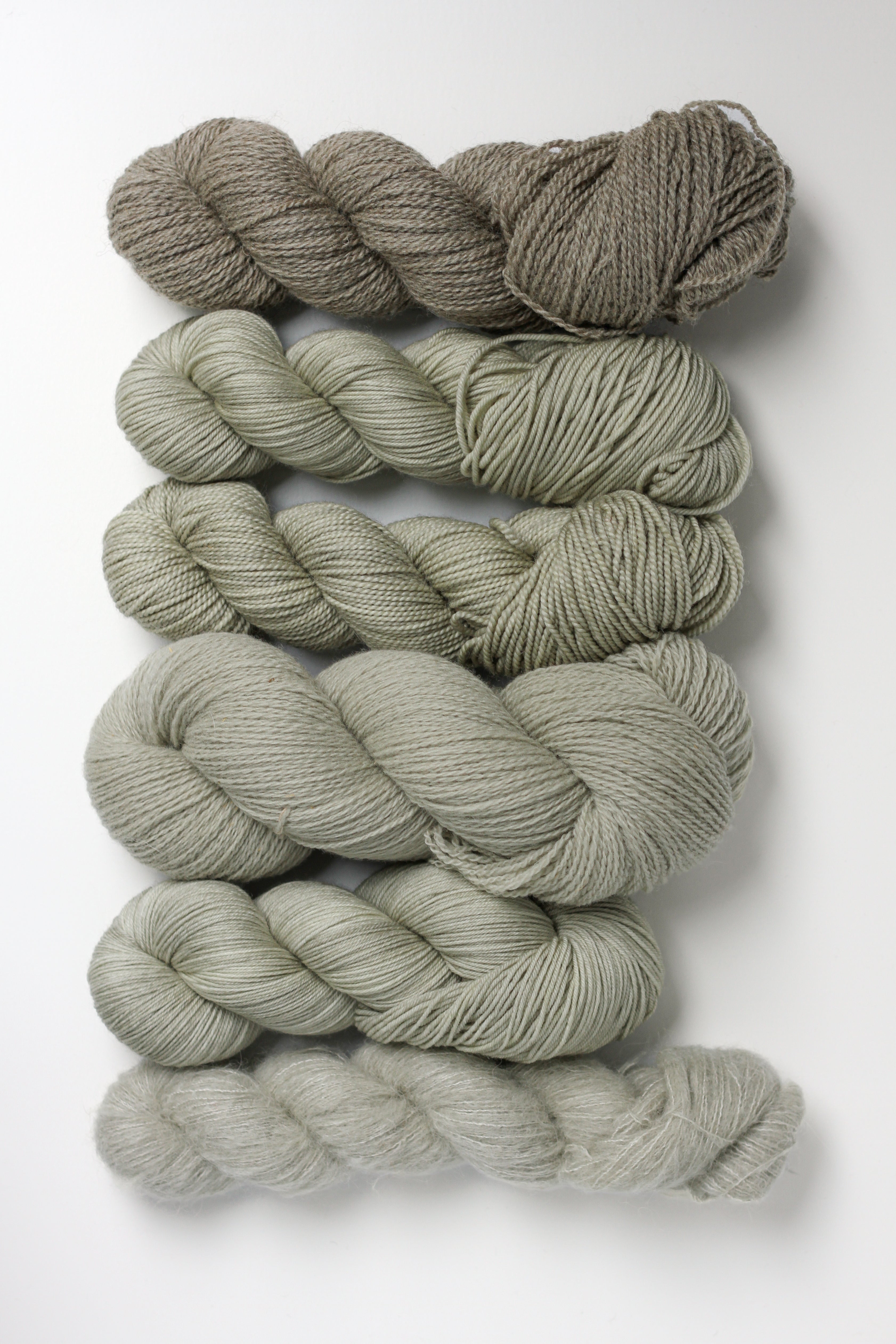 糸ヌンチャク！ Adirondack Haze – NEWBURGH YARN CO.